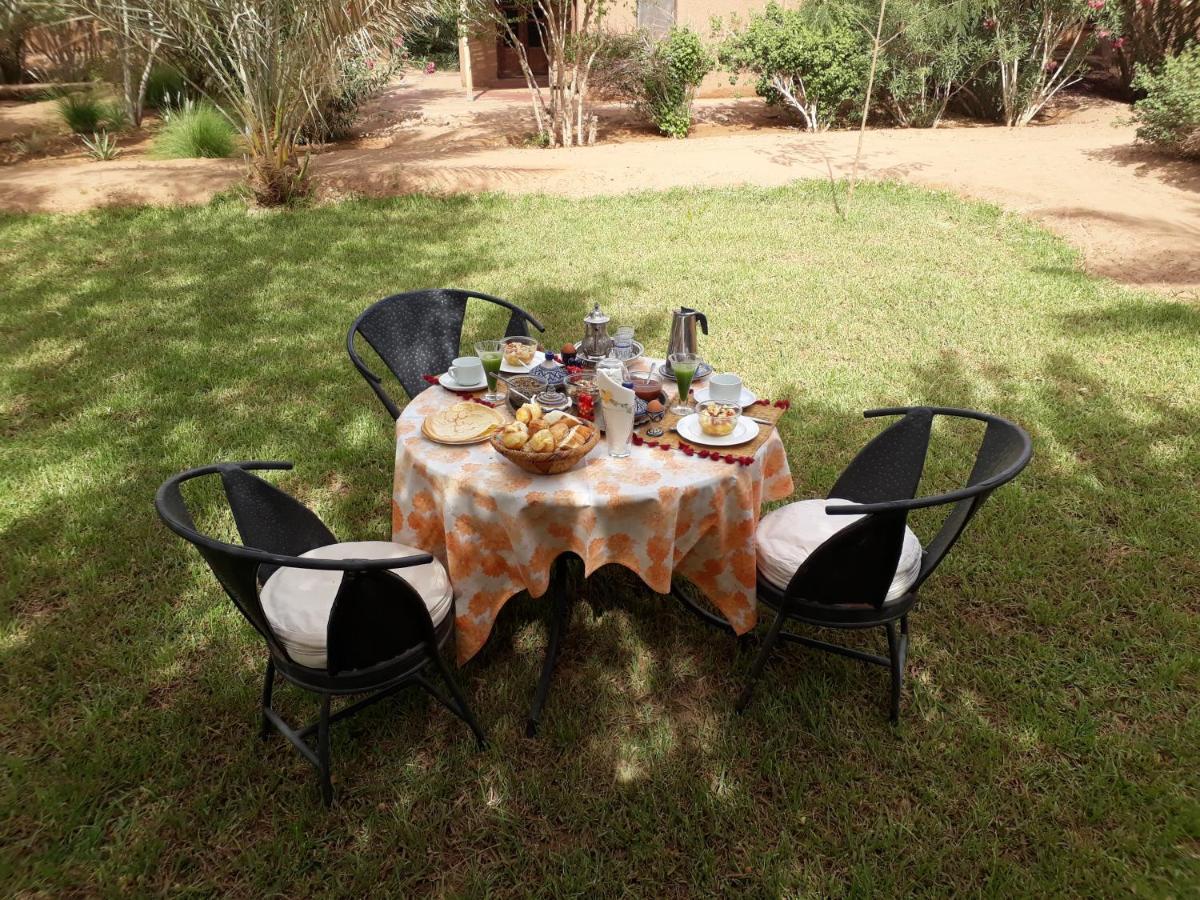 Dar Paru Bed & Breakfast M'Hamid Bagian luar foto