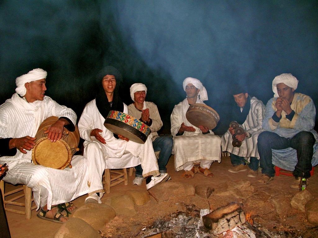 Dar Paru Bed & Breakfast M'Hamid Bagian luar foto