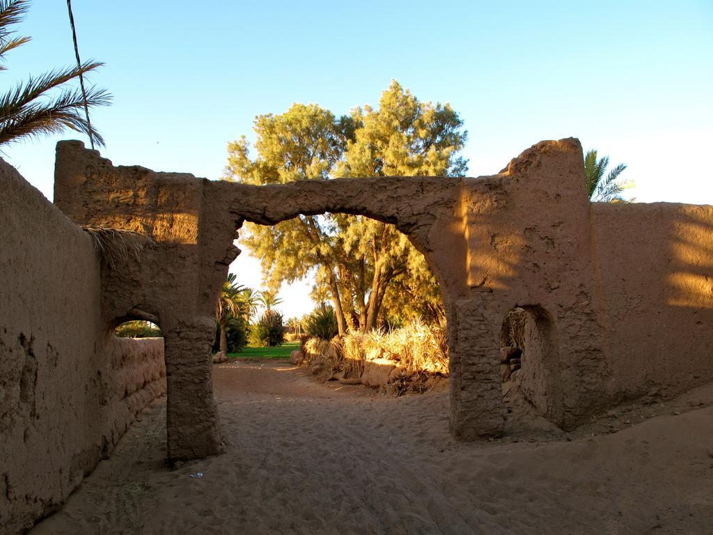 Dar Paru Bed & Breakfast M'Hamid Bagian luar foto
