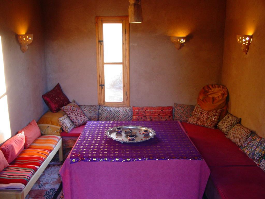 Dar Paru Bed & Breakfast M'Hamid Bagian luar foto